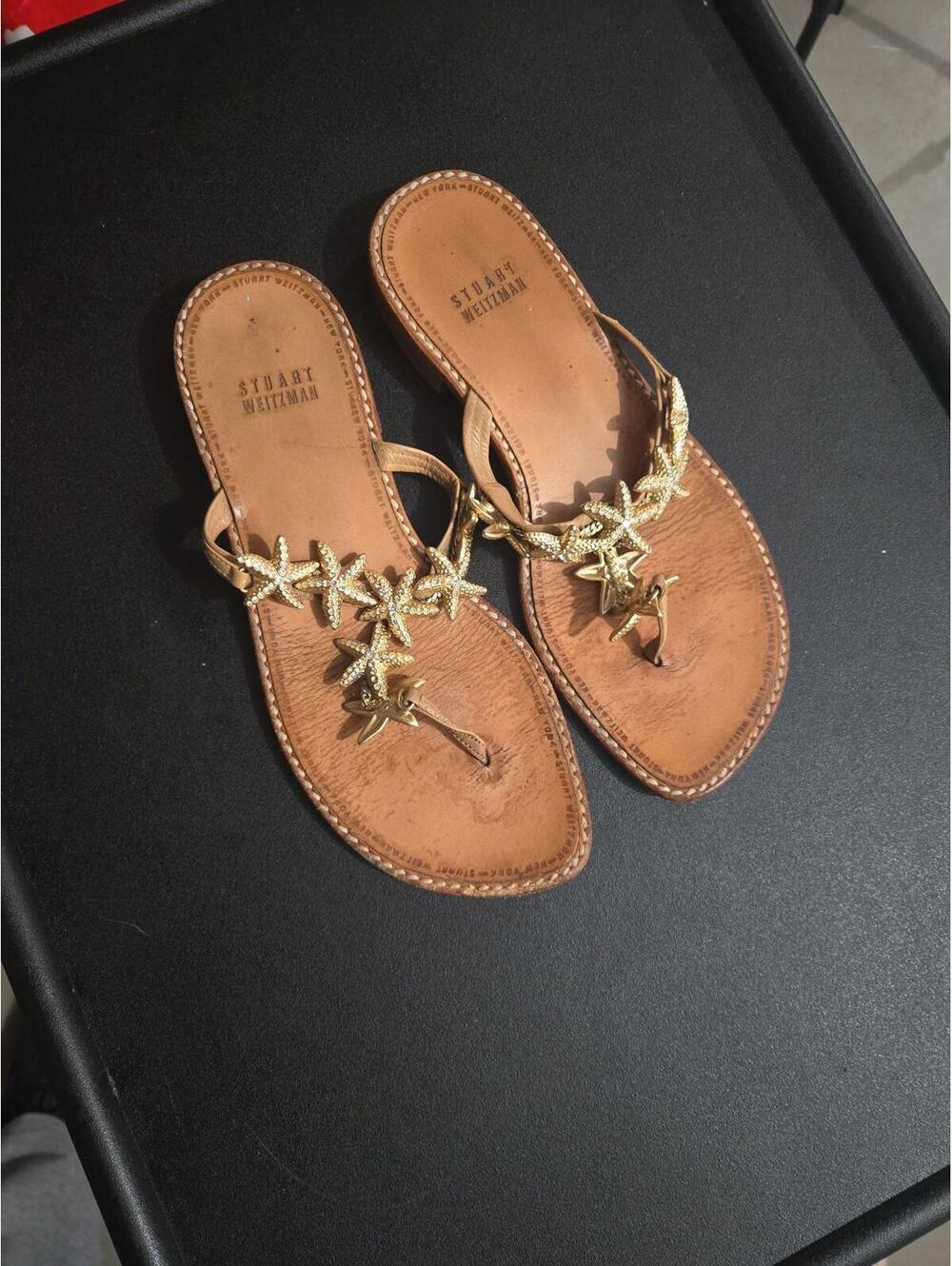 Stuart Weitzman Starfish Crystal Thong Sandals - Women's Size 6 - Picture 2 of 4